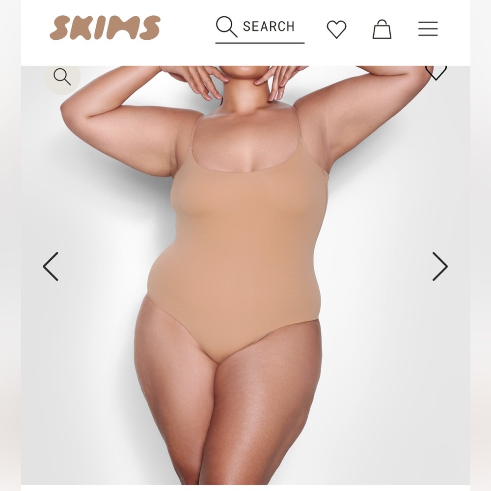 Skims cami bodysuit 
2- thongs 
1 brown medium 
1 black XL
1 brief tan medium
